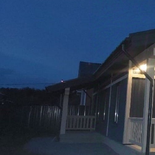 Коттедж/дом д. Нижние Осельки, улица Цветочная