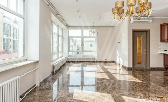 Продажа 8-комн квартиры на вторичном рынке Филипповский пер,  д. 8,  к. 1