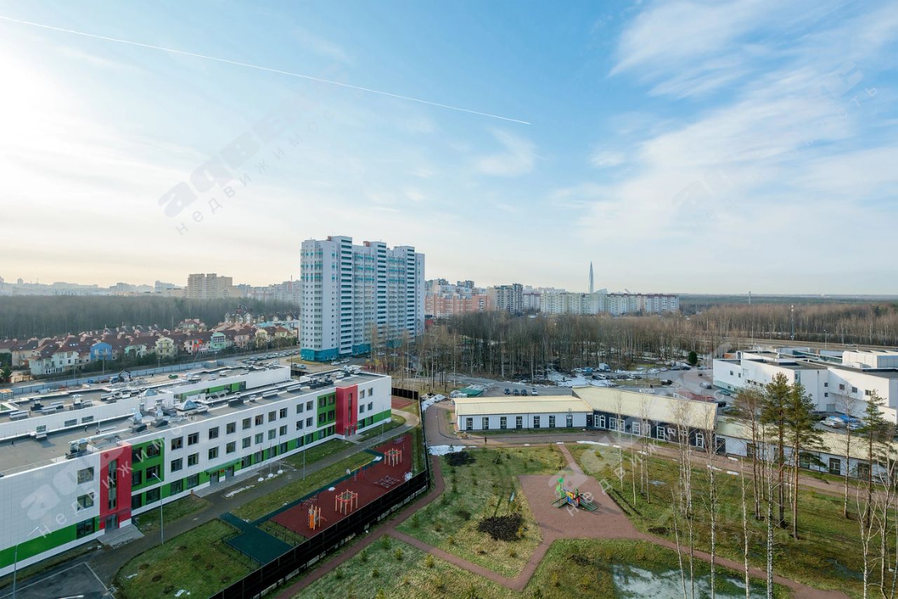 Продажа 3-комн квартиры на вторичном рынке Нижне-Каменская улица, 26