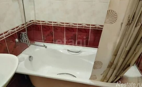 Продажа 3-комн квартиры на вторичном рынке ул Магаданская,  д. 13