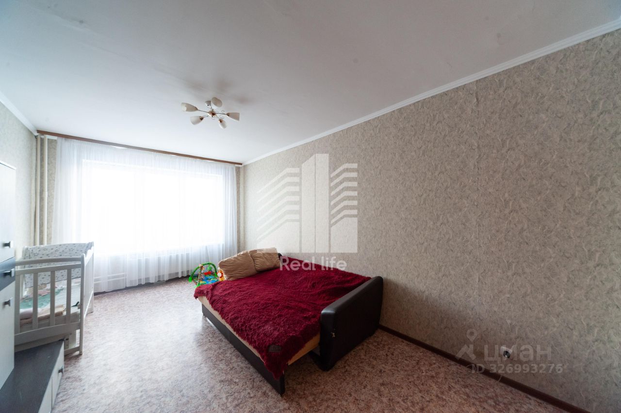 Продажа 1-комн квартиры на вторичном рынке Западный мкр, улица Лунная, 25к2