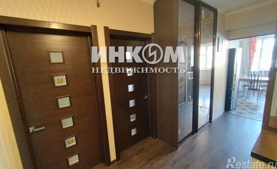 Продажа 2-комн квартиры на вторичном рынке ул Лазурная,  д. 6