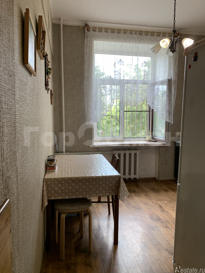 Продажа 3-комн квартиры на вторичном рынке Энергетическая улица, 16к1