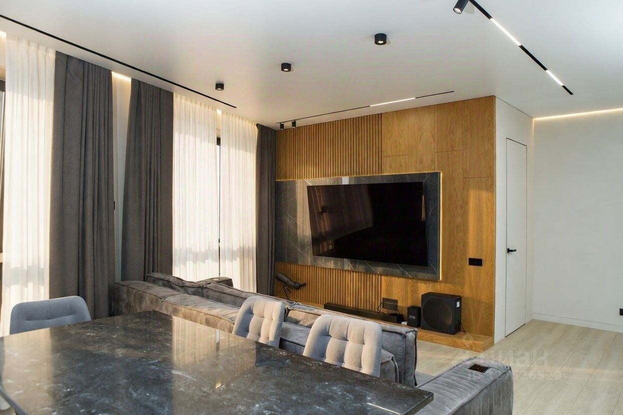 Продажа 2-комн квартиры на вторичном рынке улица Народного Ополчения, 15К3