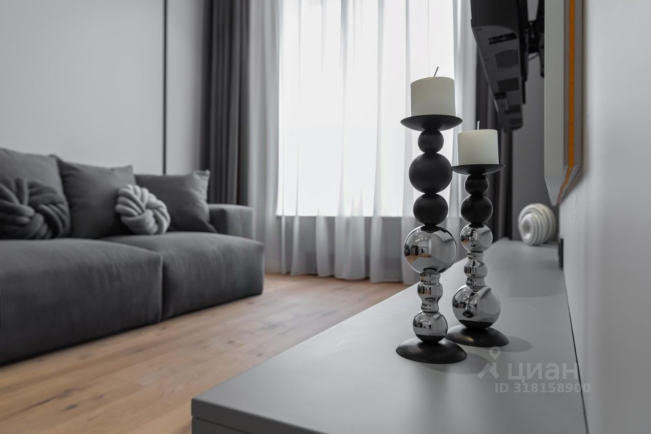 Продажа 2-комн квартиры на вторичном рынке площадь Курского Вокзала, 1