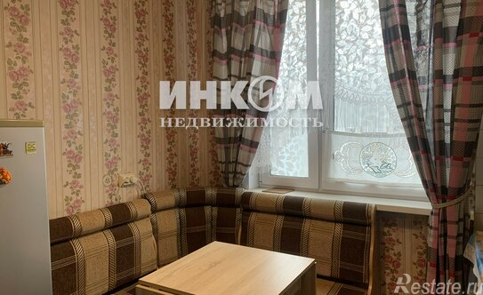 Продажа 2-комн квартиры на вторичном рынке Фруктовая улица,  д. 9 кА