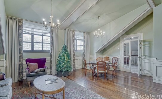 Продажа 4-комн квартиры на вторичном рынке Казачий 2-й пер