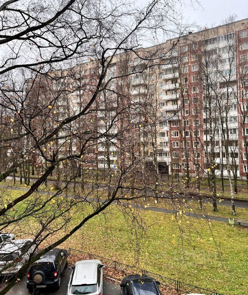 Продажа 2-комн квартиры на вторичном рынке Тихорецкий проспект, 27К2