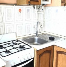 Продажа 2-комн квартиры на вторичном рынке Харьковский проезд,  д. 1В,  к. 1