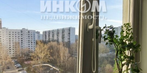 3-комн квартира Череповецкая улица,  д. 24