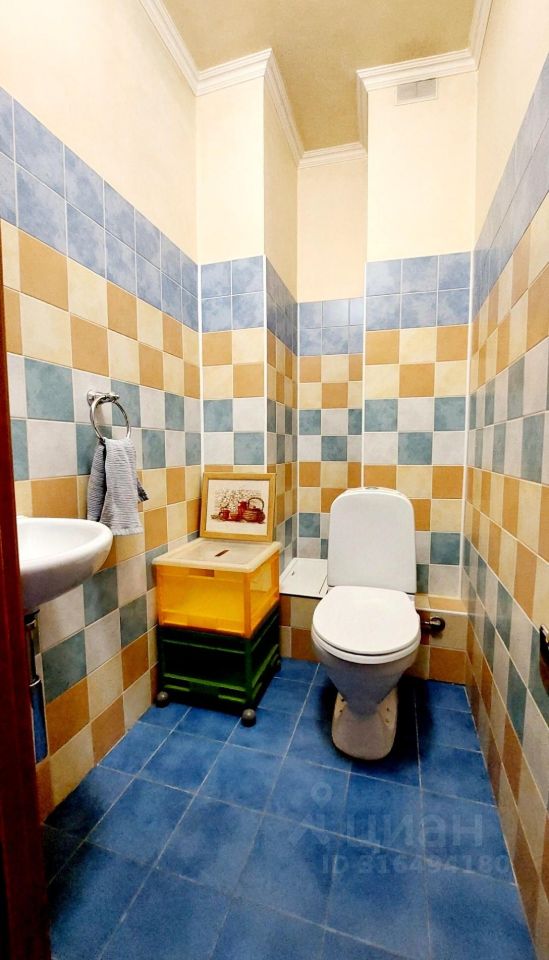 Продажа 3-комн квартиры на вторичном рынке проспект Обуховской обороны, 209