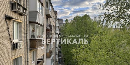 4-комн квартира Марии Ульяновой ул,  д. 15
