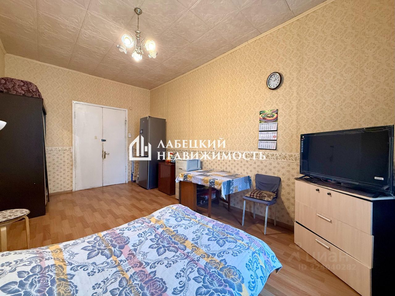 Продажа 4-комн квартиры на вторичном рынке Тамбовская улица, 35