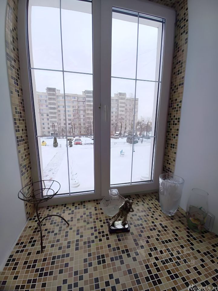 Продажа 3-комн квартиры на вторичном рынке Серпухов, улица Красный Текстильщик,  д. 9