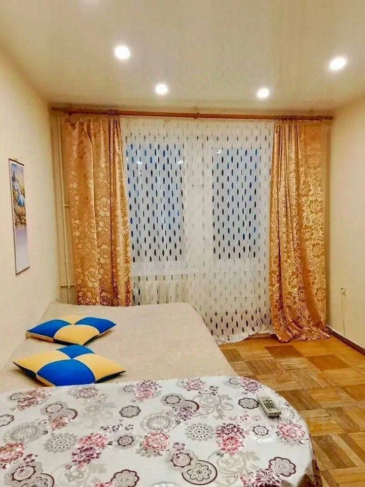 Аренда 1-комн квартиры на вторичном рынке Юбилейный мкр, улица М.М. Глинкина, 6