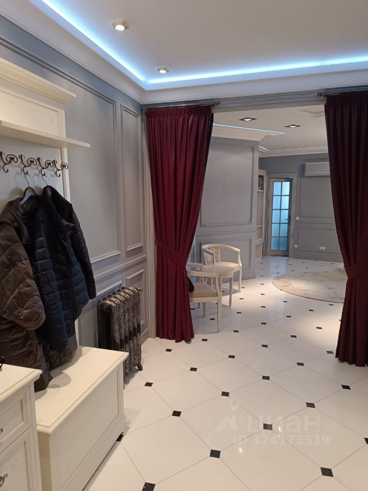 Продажа 2-комн квартиры на вторичном рынке Химки, улица Калинина, 7