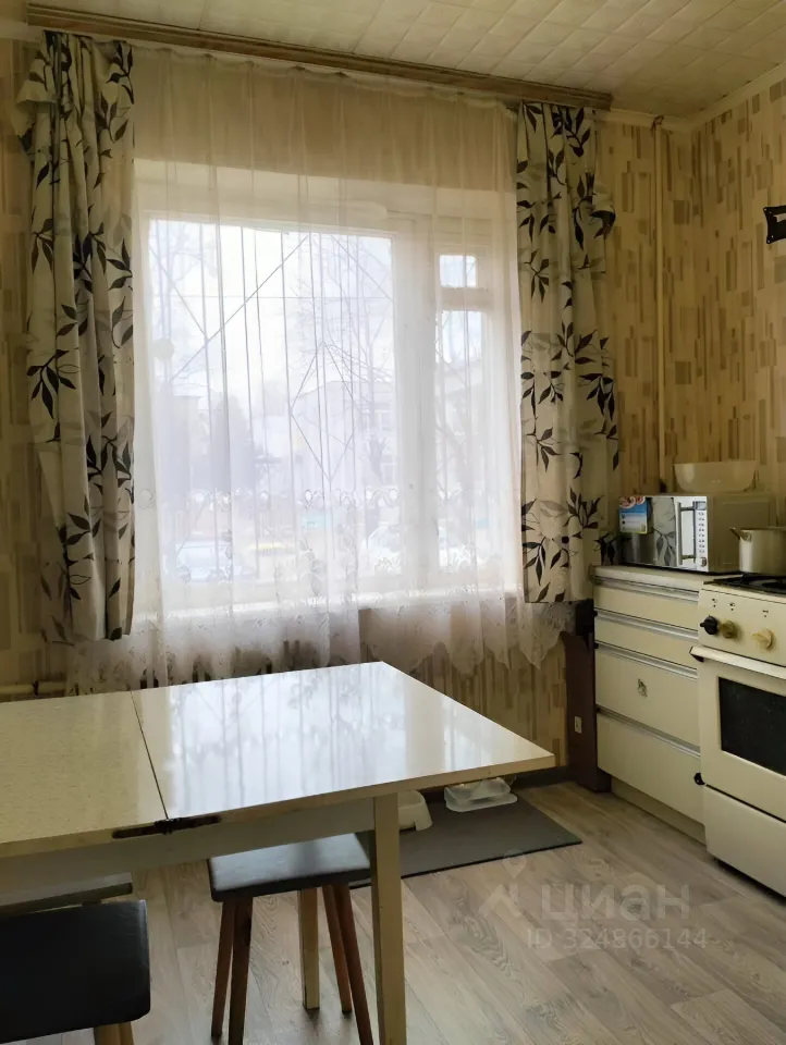 Продажа 2-комн квартиры на вторичном рынке Орехово-Зуево, улица Володарского,  д. 9