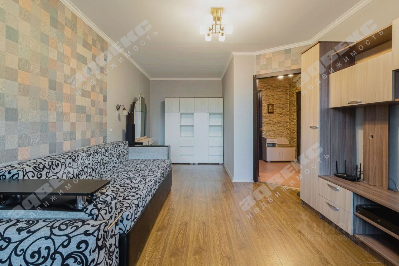 Продажа 1-комн квартиры на вторичном рынке улица Руднева, 25