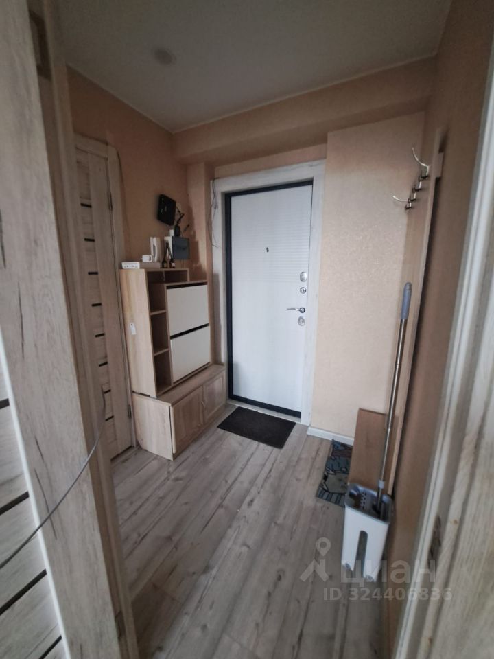 Продажа 1-комн квартиры на вторичном рынке Саратовская улица, 1К1