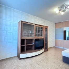 Продажа 1-комн квартиры на вторичном рынке Солидарности пр-кт,  д. 21,  к. 2