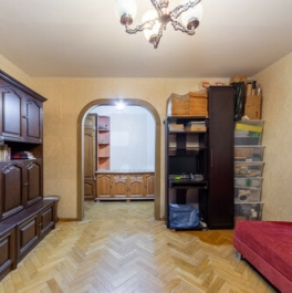 Продажа 3-комн квартиры на вторичном рынке ул Твардовского,  д. 31,  к. 2