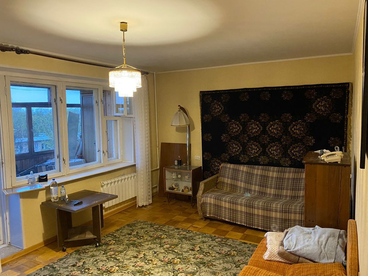 Продажа 1-комн квартиры на вторичном рынке пос. Архангельское, 14