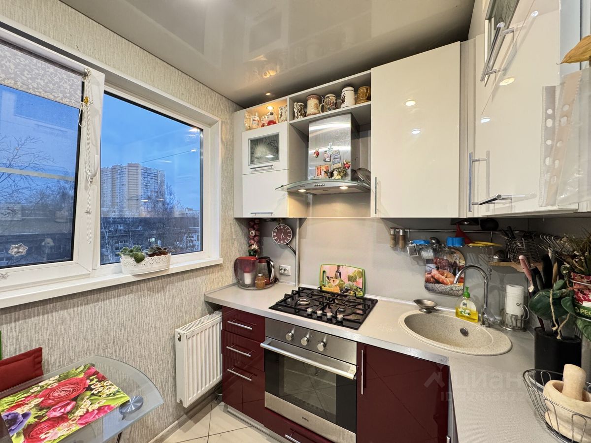 Продажа 3-комн квартиры на вторичном рынке проспект Культуры, 7К1