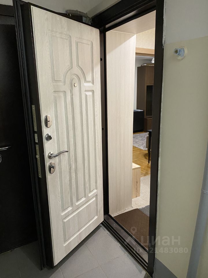 Продажа 1-комн квартиры на вторичном рынке Одинцово, Вокзальная улица, 7