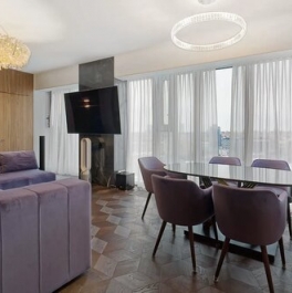 Продажа 4-комн квартиры на вторичном рынке ул Мытная,  д. 40,  к. 1