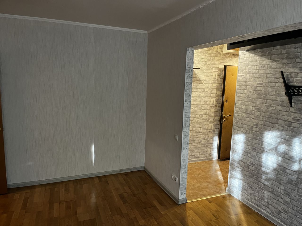 Аренда 2-комн квартиры на вторичном рынке улица Атарбекова, 4А