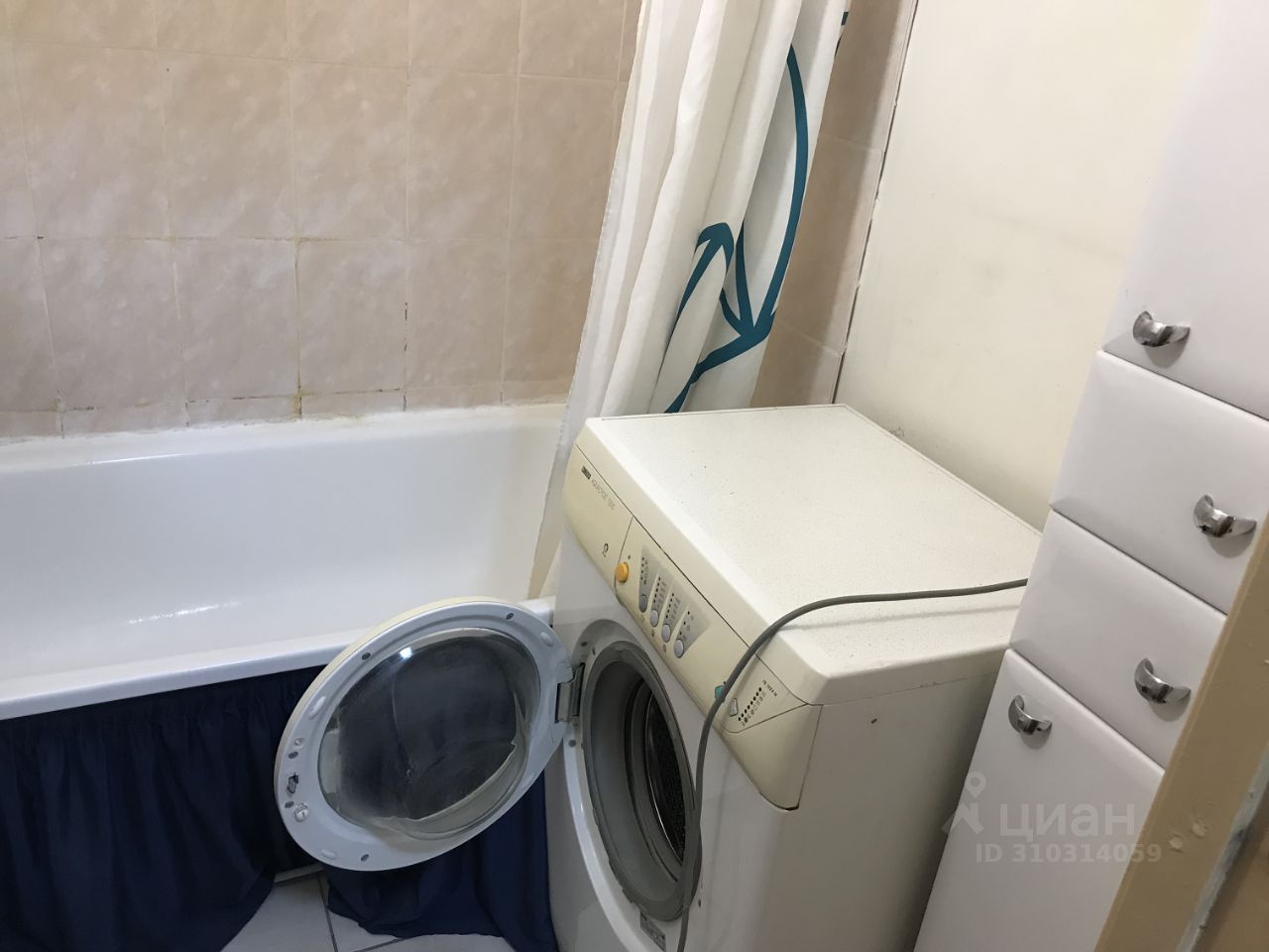 Продажа 1-комн квартиры на вторичном рынке Беловежская улица, 81