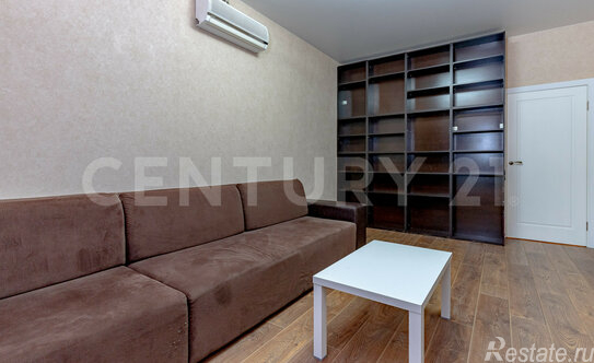 Продажа 3-комн квартиры на вторичном рынке Образцовая улица,  д. 5 к2