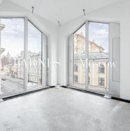 Продажа 3-комн квартиры на вторичном рынке Садовническая улица,  д. 82