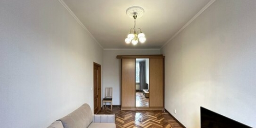 2-комн квартира улица Фрунзе,  д. 2