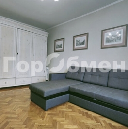 Продажа 2-комн квартиры на вторичном рынке улица Фридриха Энгельса,  д. 43-45