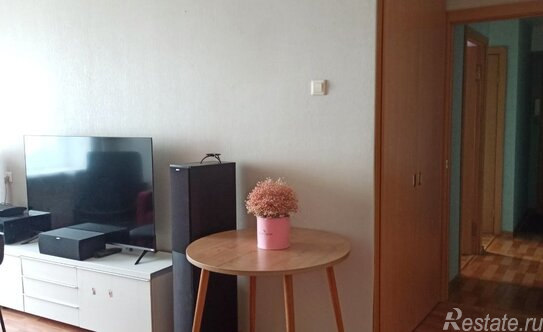 Продажа 3-комн квартиры на вторичном рынке ул Двинская,  д. 15