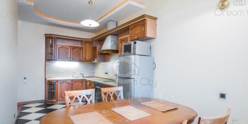 2-комн квартира Троицкая ул,  д. 8
