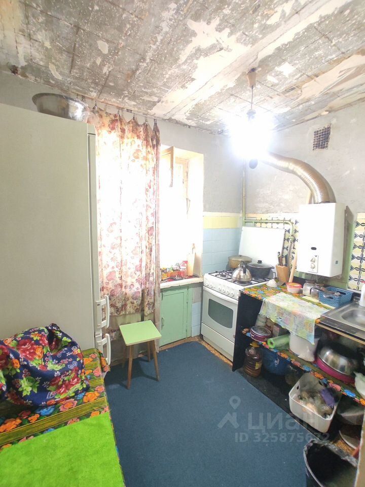 Продажа 2-комн квартиры на вторичном рынке д. Демихово, улица Заводская,  д. 18