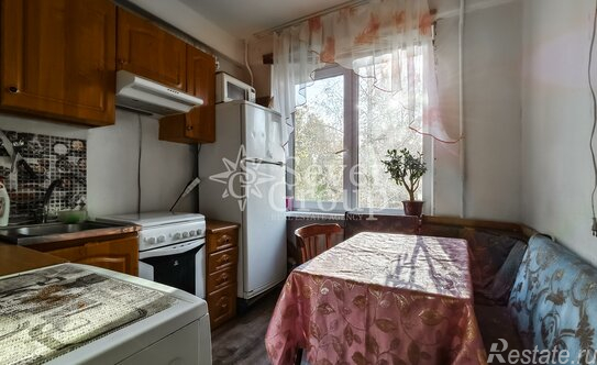 Продажа 2-комн квартиры на вторичном рынке Товарищеский проспект,  д. 14