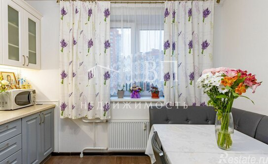 Продажа 2-комн квартиры на вторичном рынке Парголово п,  д. 14 к1