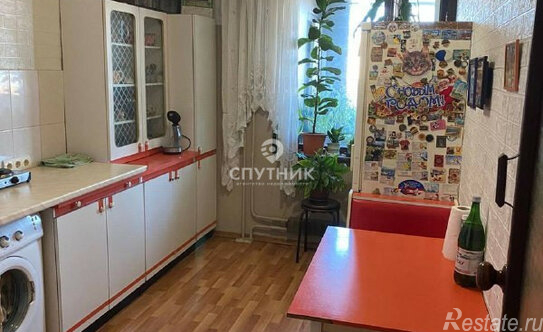 Продажа 1-комн квартиры на вторичном рынке улица Горбунова,  д. 17 к1