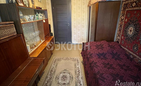 Продажа 3-комн квартиры на вторичном рынке Рощино, Садовый пер,  д. 8