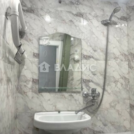 Продажа 2-комн квартиры на вторичном рынке ул Днепропетровская,  д. 7,  к. 2