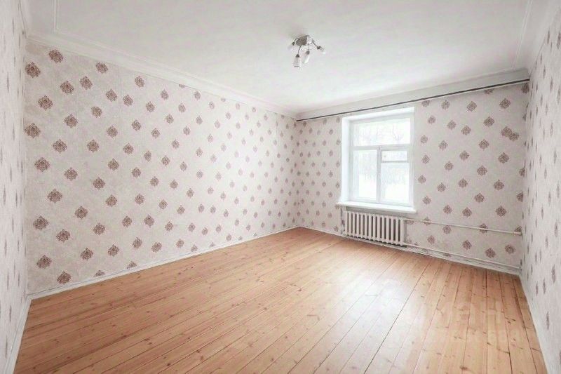 Продажа 2-комн квартиры на вторичном рынке Королев, улица Карла Маркса, 18