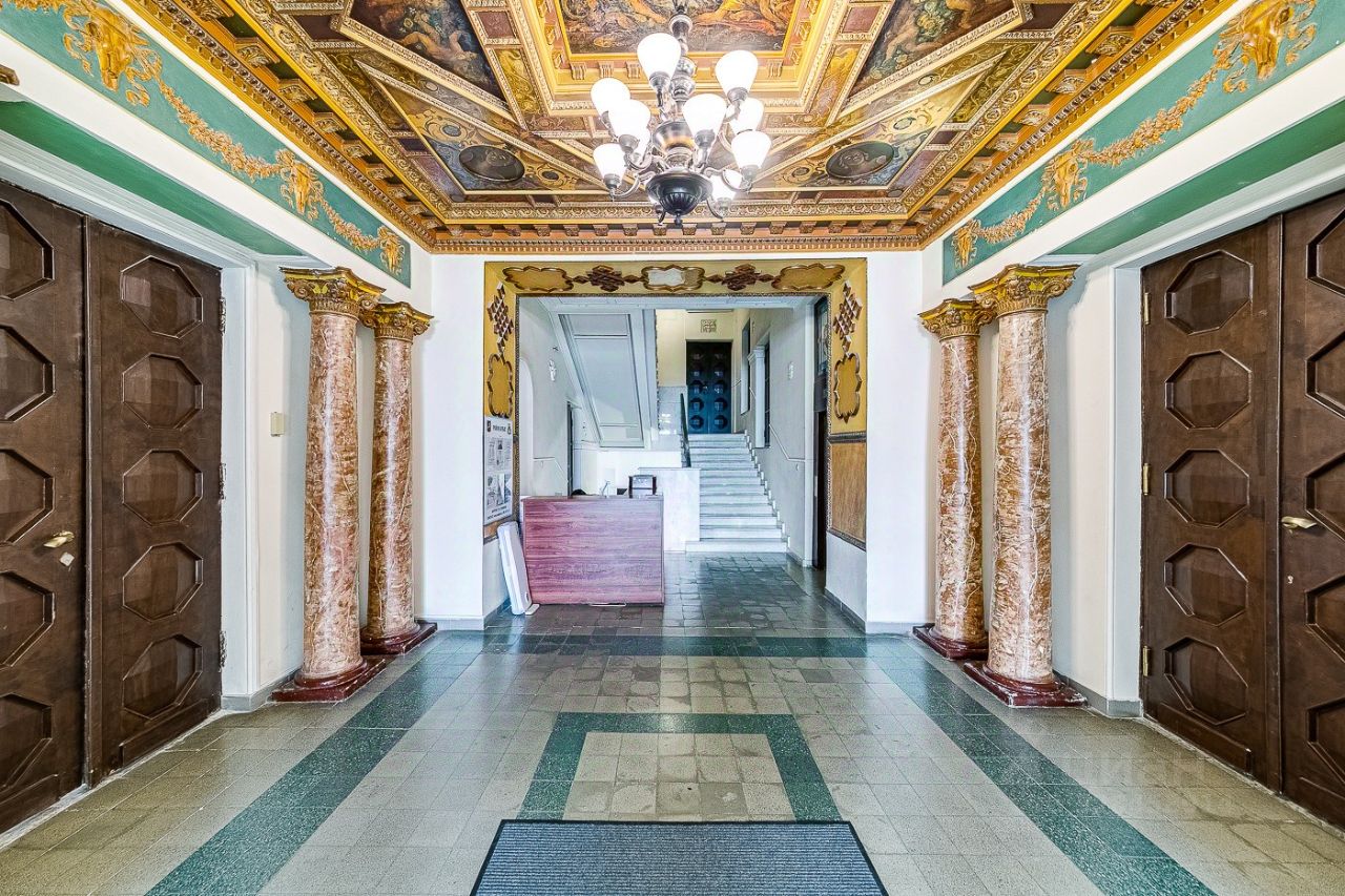 Продажа 6-комн квартиры на вторичном рынке Поварская улица, 20