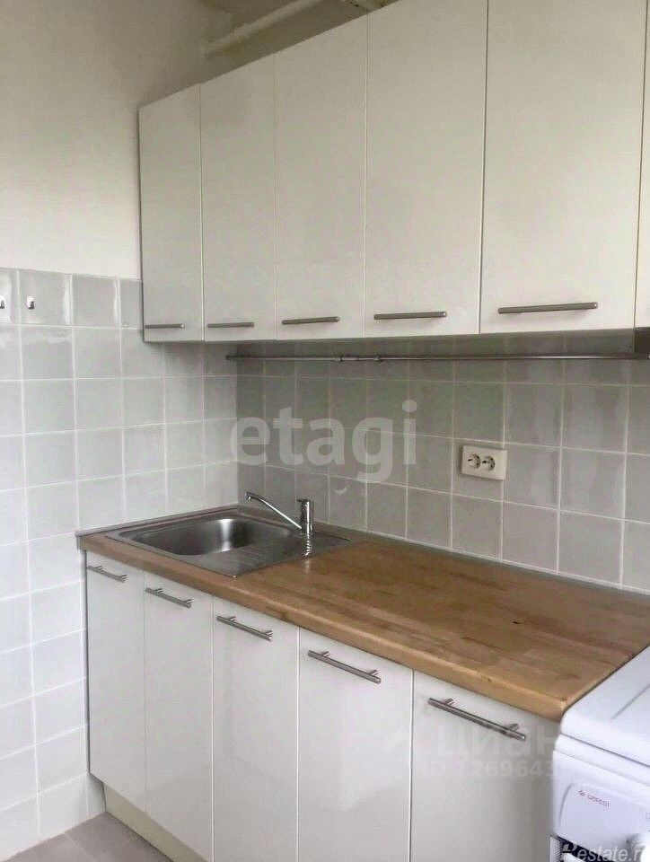 Продажа 2-комн квартиры на вторичном рынке Ухтомская улица,  д. 9
