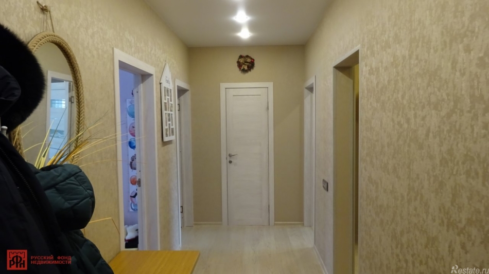 Продажа 3-комн квартиры на вторичном рынке Ломоносов г., Красного Флота ул. ,  д. 23,  к. 1