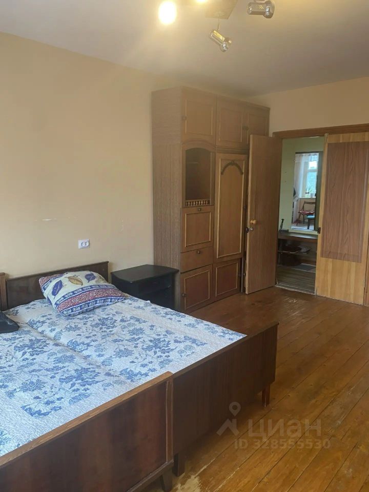 Продажа 3-комн квартиры на вторичном рынке Дедовск г., улица Победы, 2Б