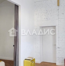 Продажа 2-комн квартиры на вторичном рынке Переведеновский переулок,  д. 16