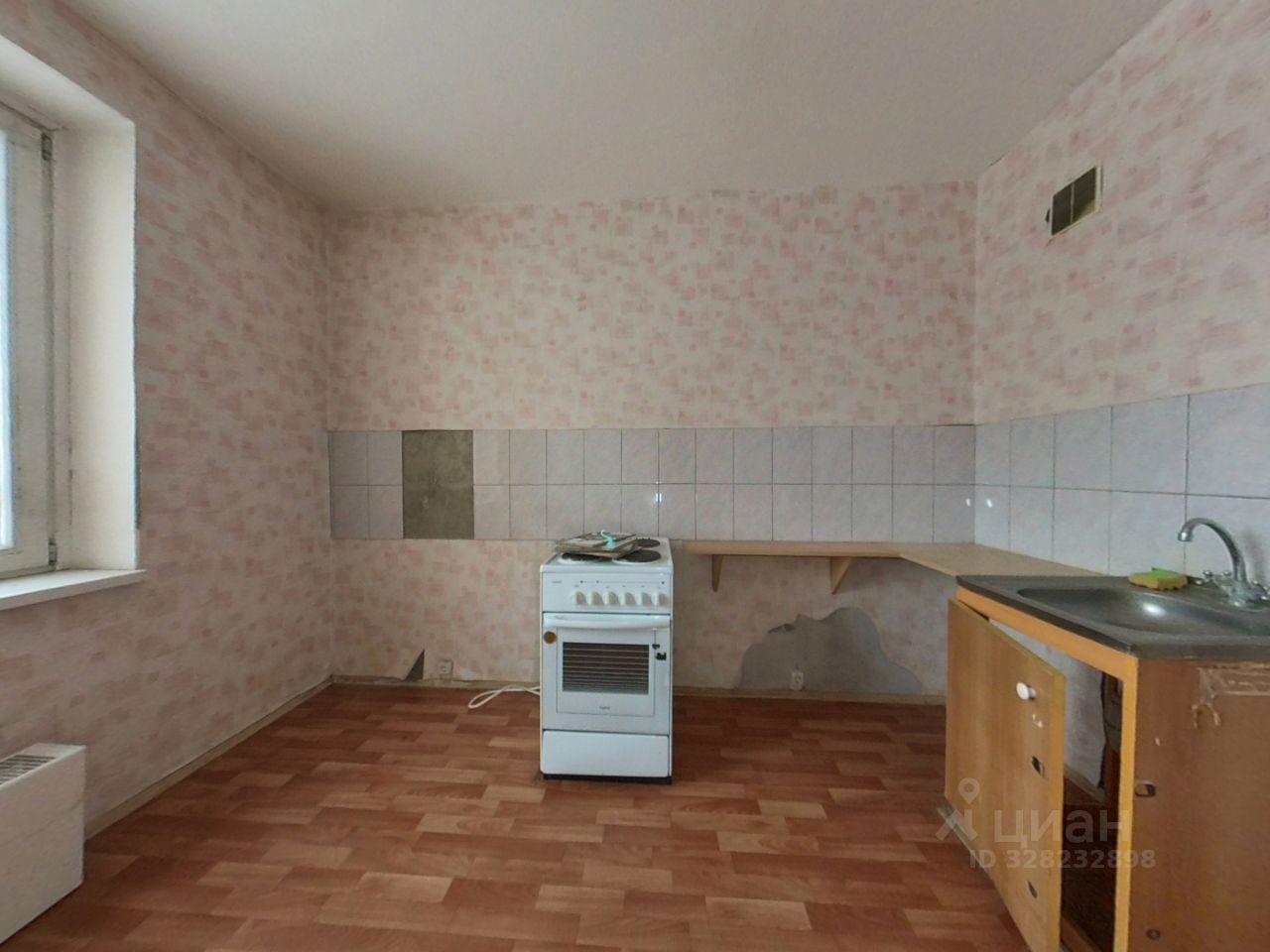 Продажа 3-комн квартиры на вторичном рынке улица Новинки, 1